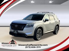 2025 Nissan Pathfinder SV SUV