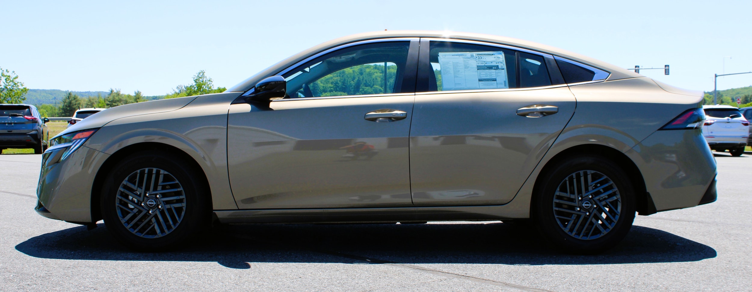 2026 Nissan Sentra SV - Photo 13