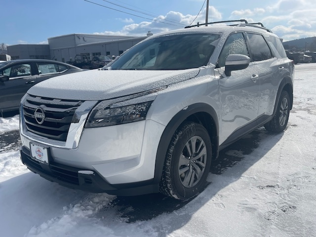2025 Nissan Pathfinder SUV 