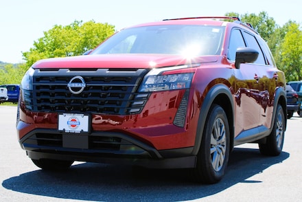 2026 Nissan Pathfinder SV SUV