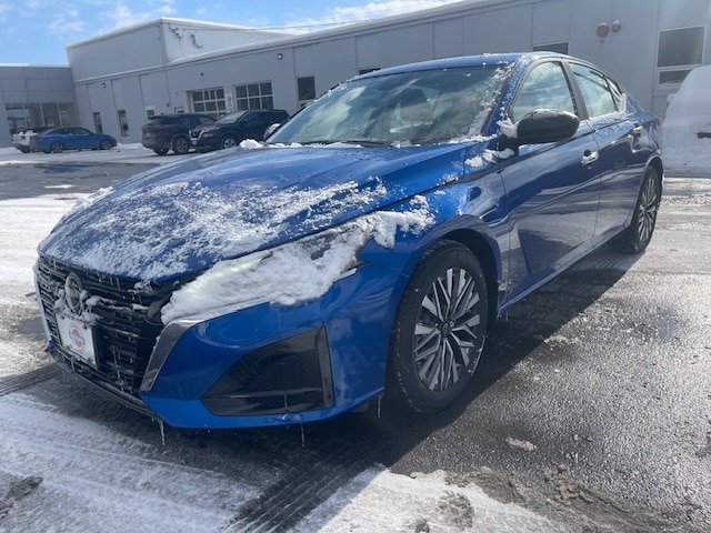 2025 Nissan Altima Sedan 