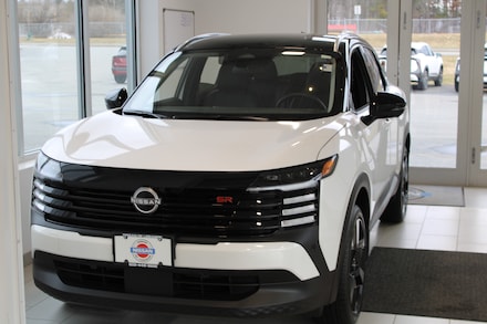 2025 Nissan Kicks SR SUV