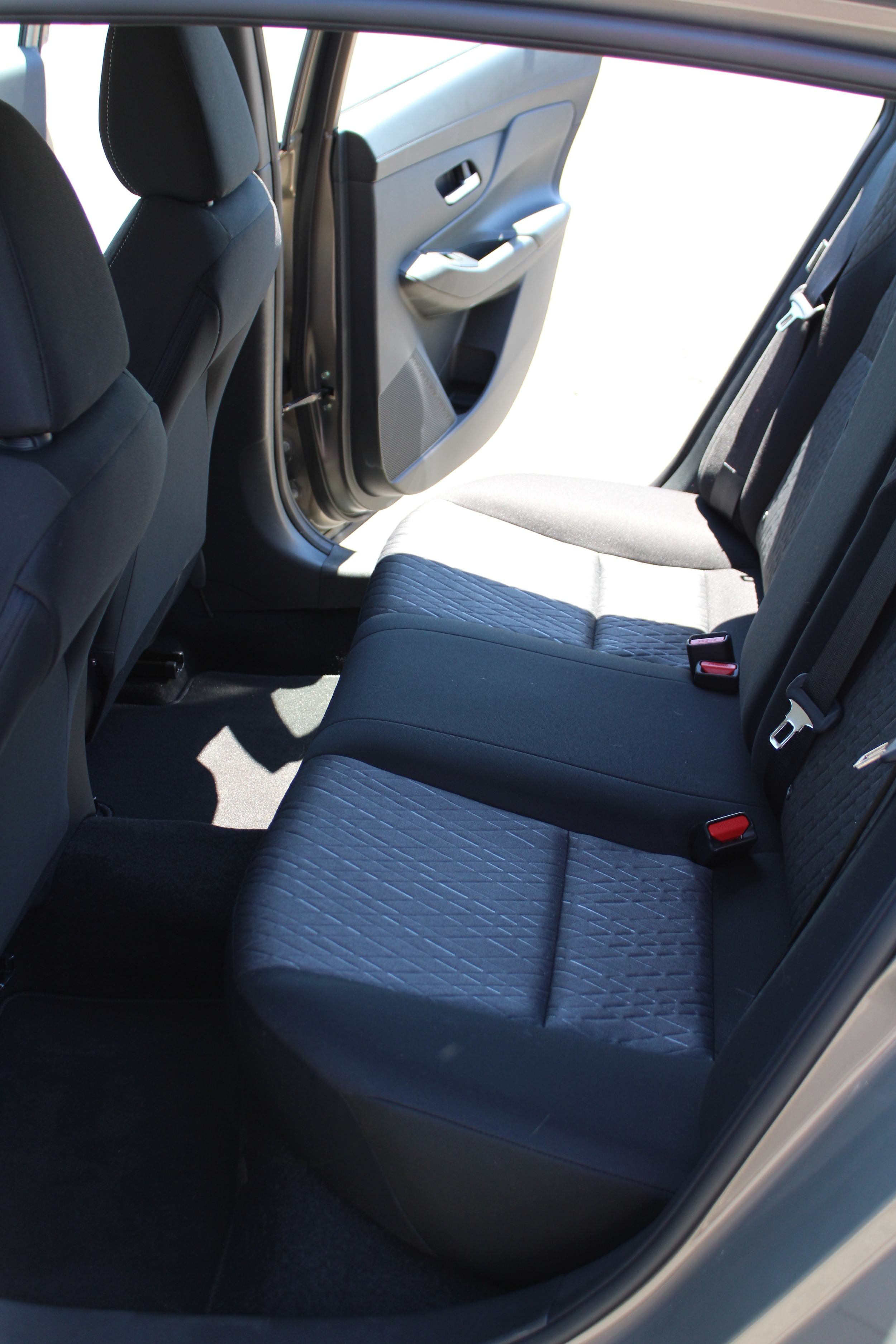 2026 Nissan Sentra SV - Photo 18