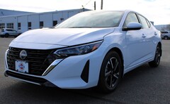 2025 Nissan Versa SR Sedan