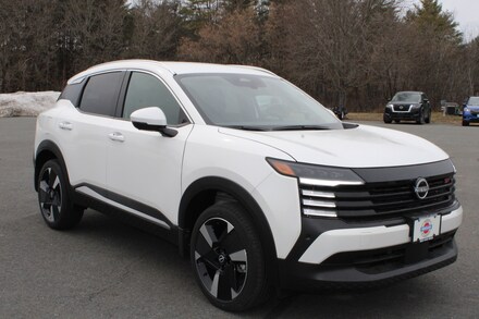 2025 Nissan Kicks SR SUV