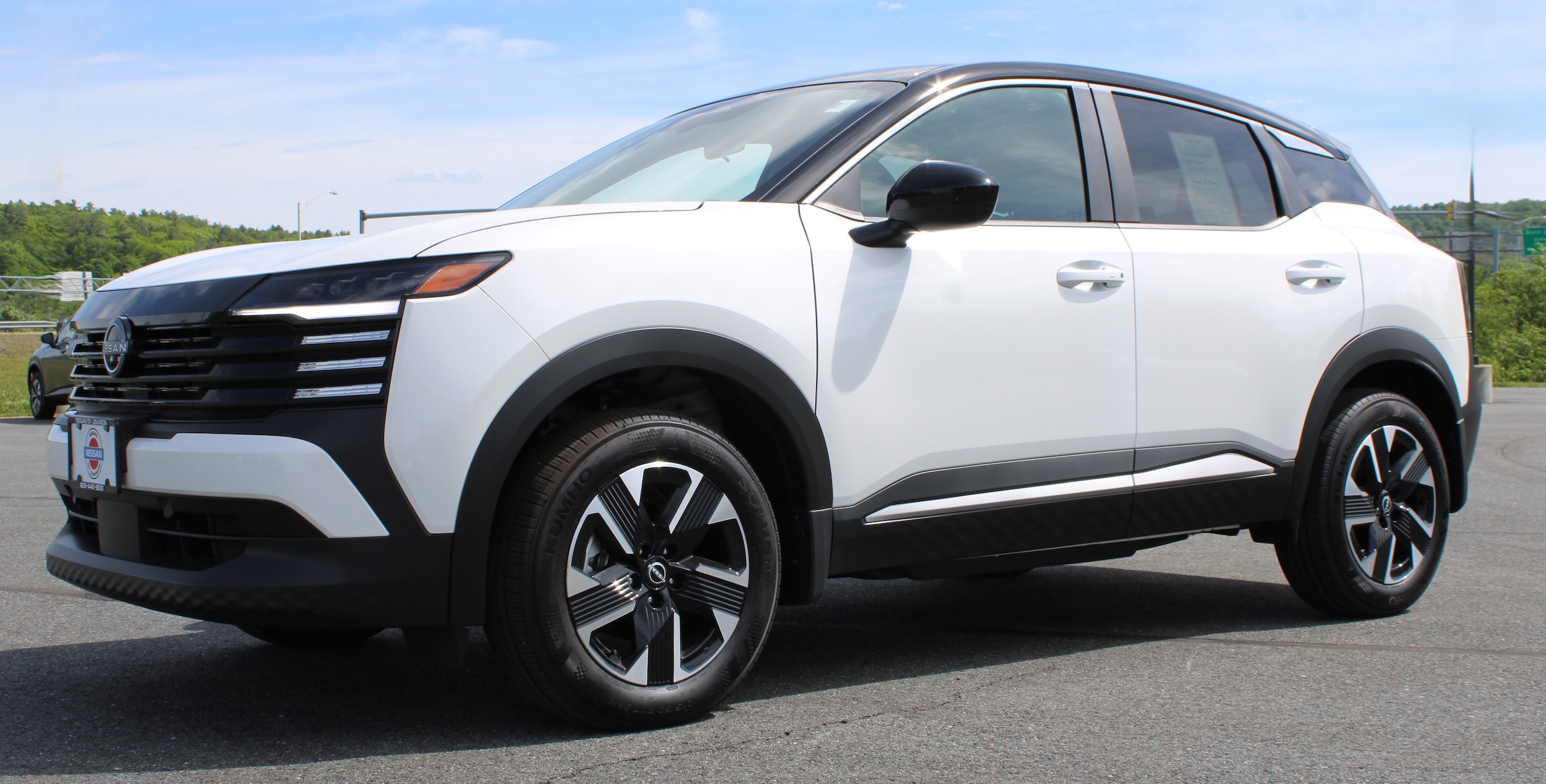 2025 Nissan Kicks SV AWD - Photo 12