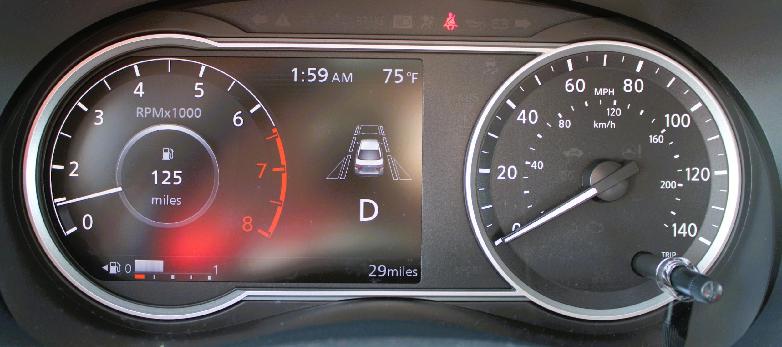 2025 Nissan Versa Sedan SR - Photo 24