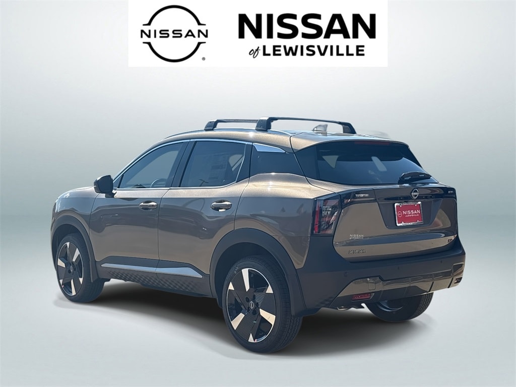 New 2026 Nissan Kicks SR SUV