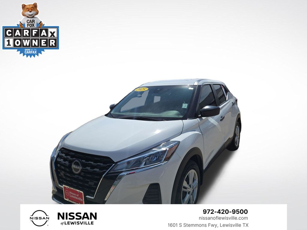 2025 Nissan Kicks Play 1.6 FWD's photo