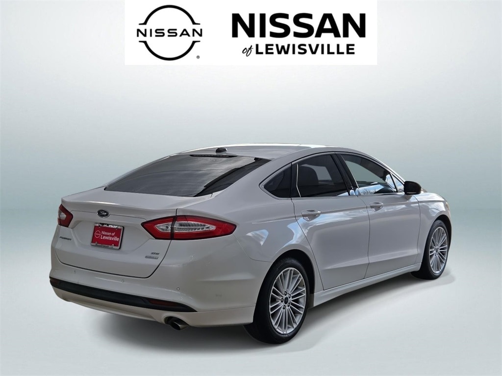 Used 2014 Ford Fusion SE Sedan
