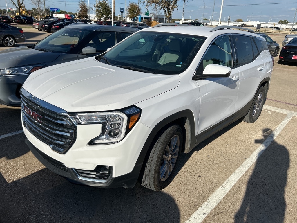 Used 2023 GMC Terrain SLT SUV