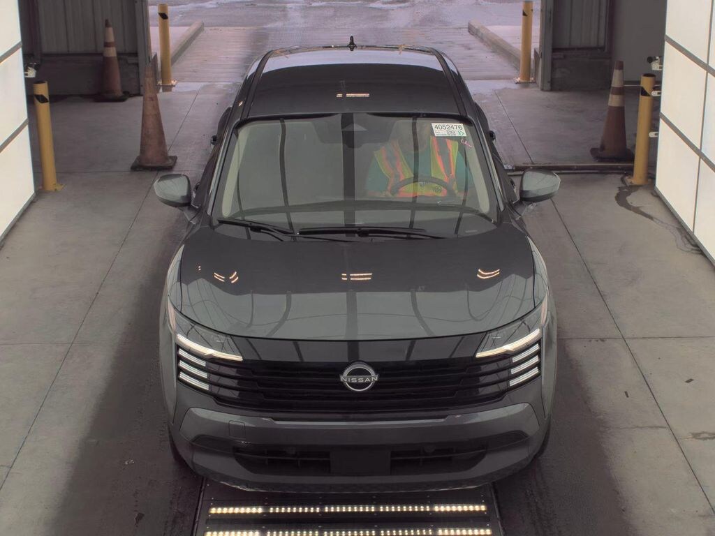 Certified 2025 Nissan Kicks SV SUV
