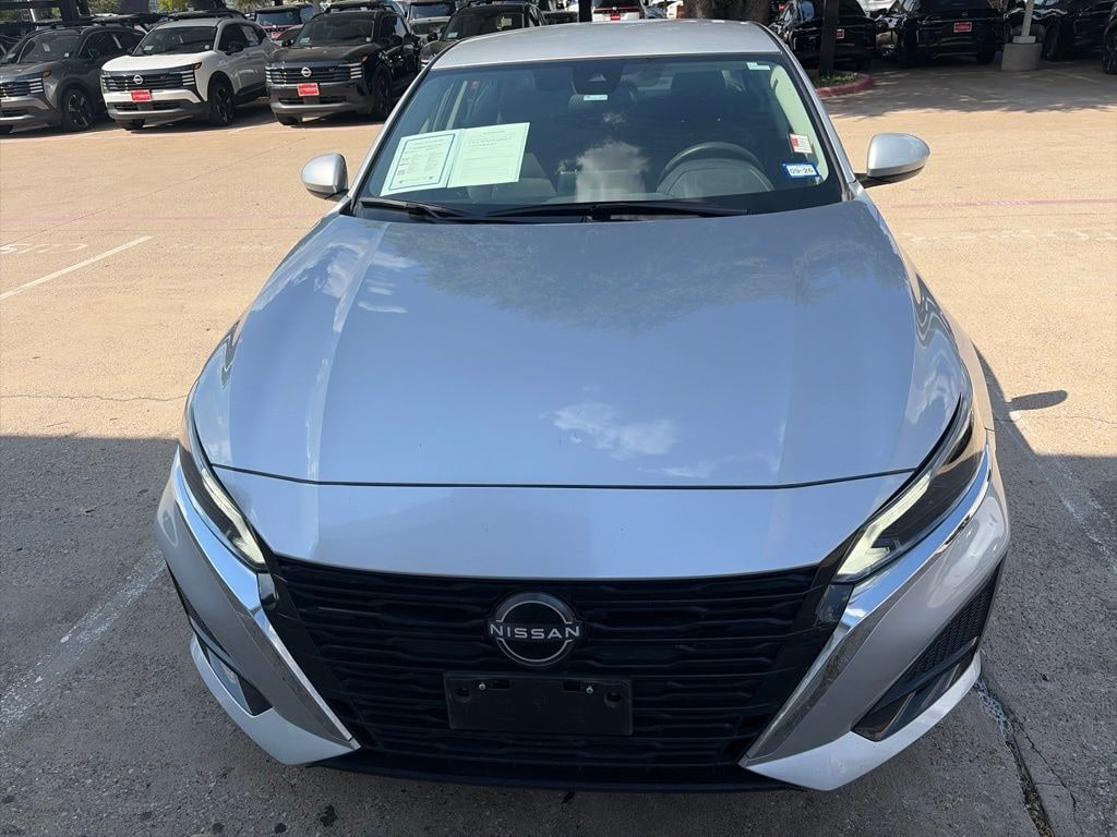 Certified 2023 Nissan Altima 2.5 SV Sedan