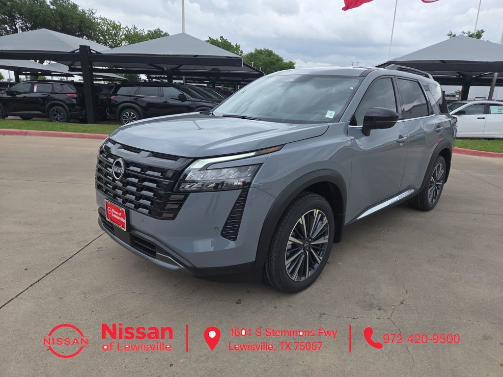 2026 Nissan Pathfinder Platinum 2WD's photo
