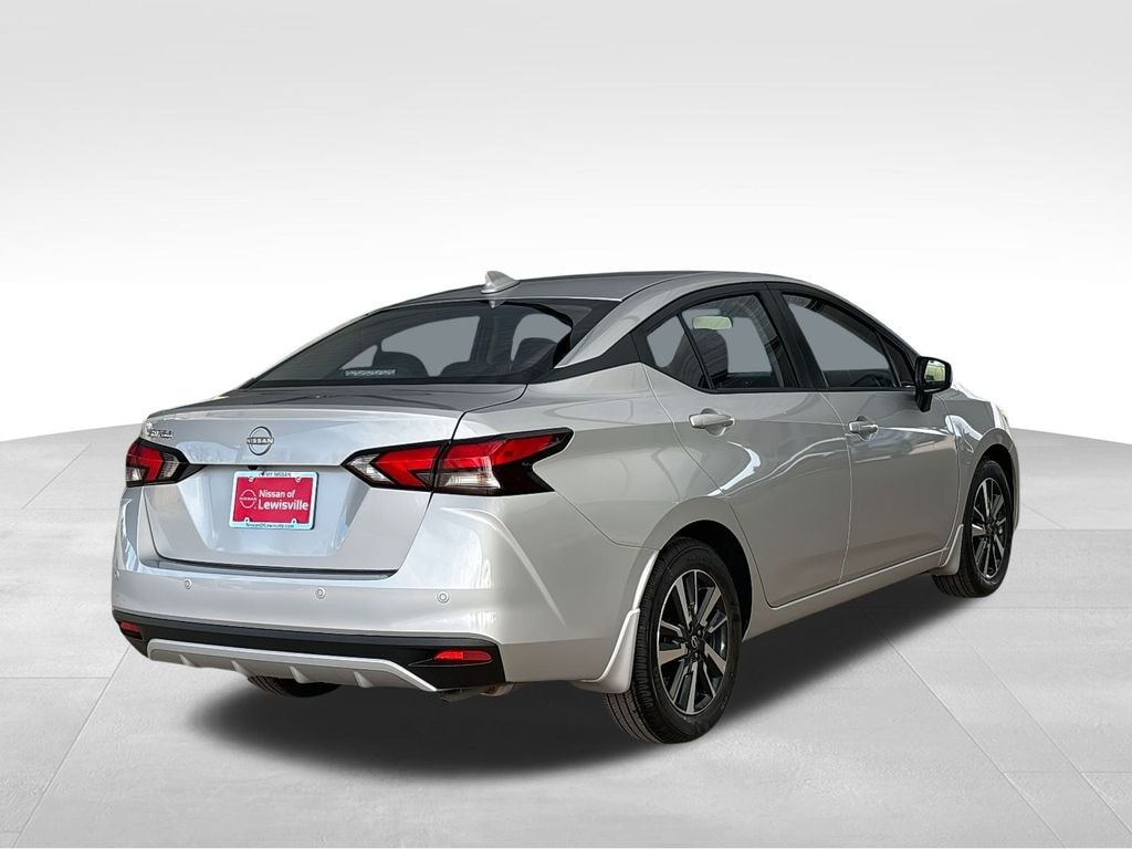 New 2025 Nissan Versa 1.6 SV Sedan
