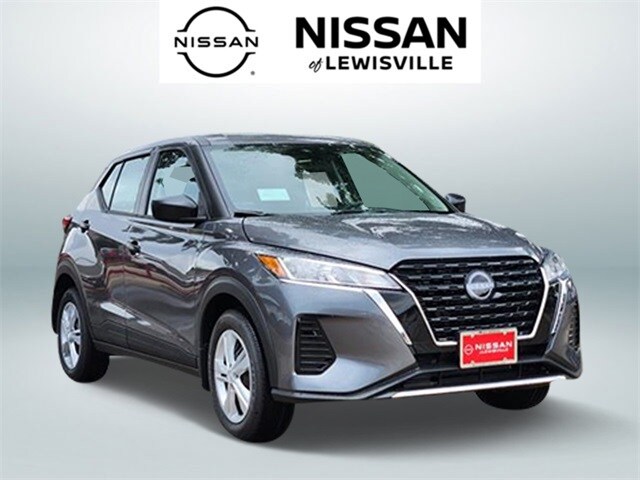 2025 Nissan Kicks Play S photo 2