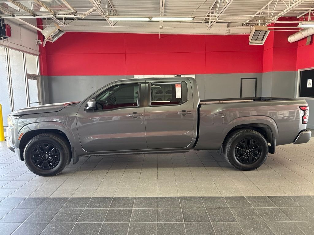 Used 2024 Nissan Frontier SV Truck Crew Cab