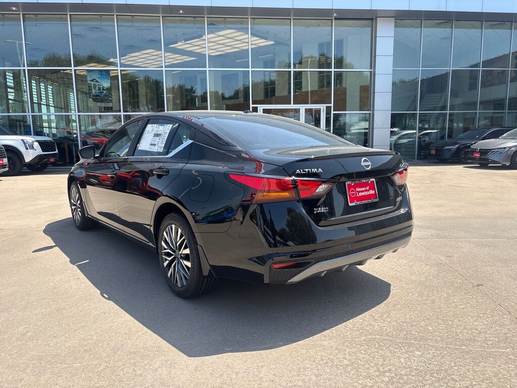 New 2026 Nissan Altima SV Sedan