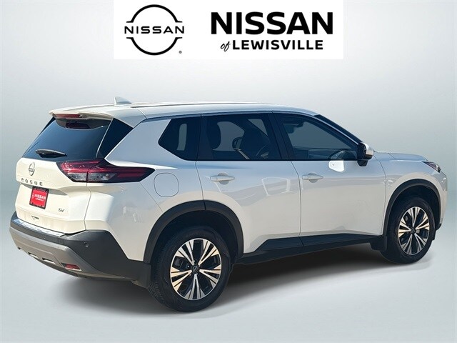 2023 Nissan Rogue SV photo 3