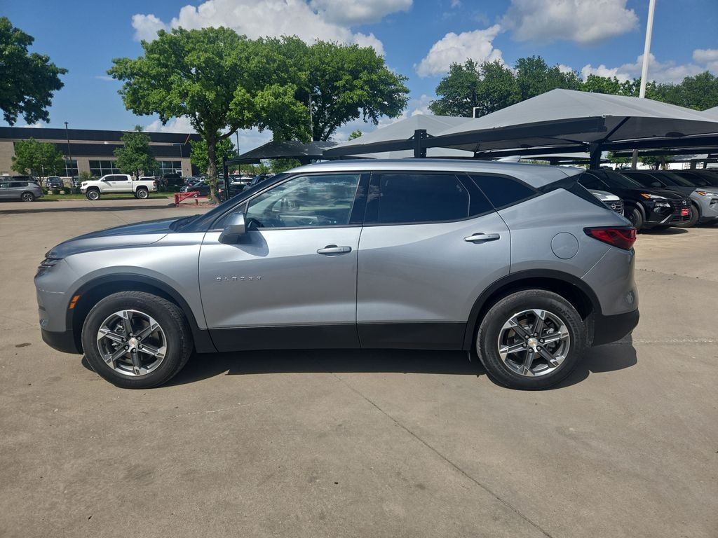 Used 2025 Chevrolet Blazer LT w/2LT SUV