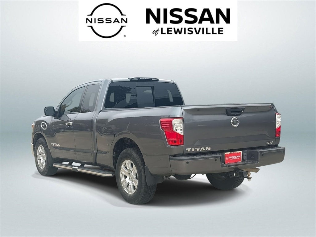 Used 2017 Nissan Titan SV Truck King Cab