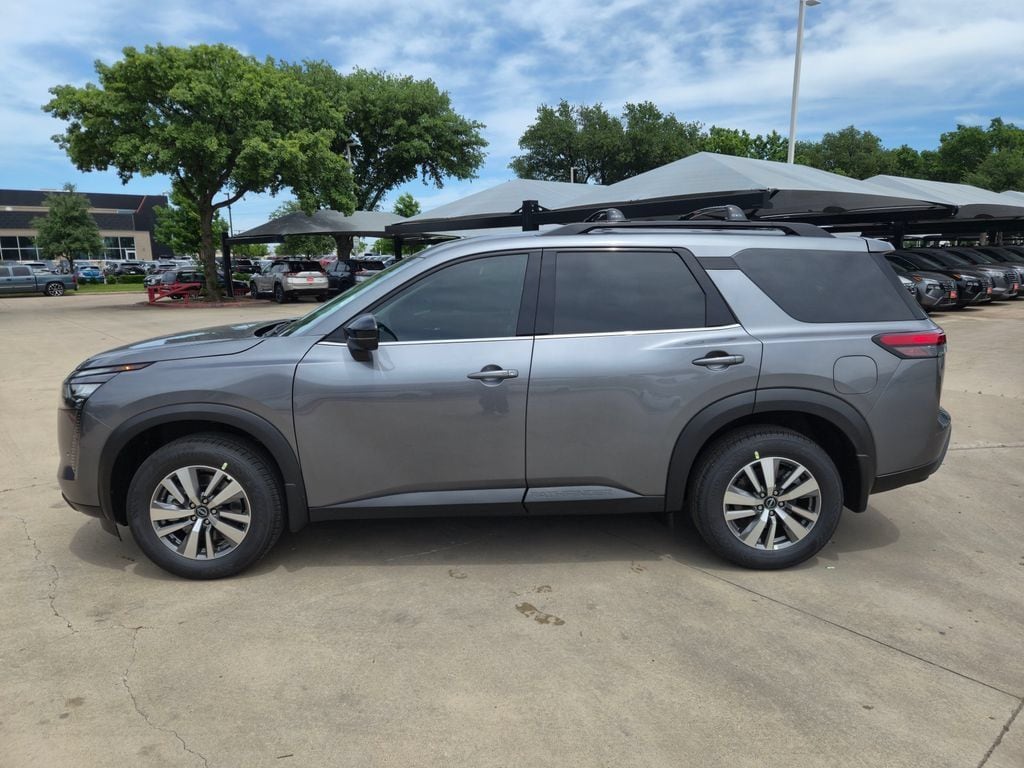 New 2026 Nissan Pathfinder SL SUV