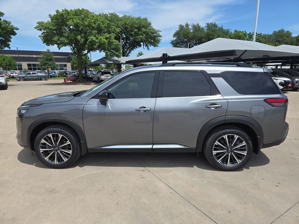 New 2026 Nissan Pathfinder Platinum SUV