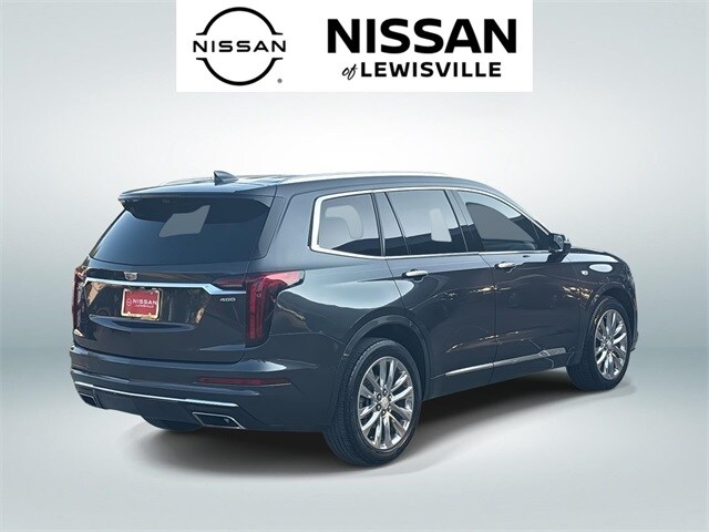 2022 Cadillac XT6 Premium Luxury photo 3