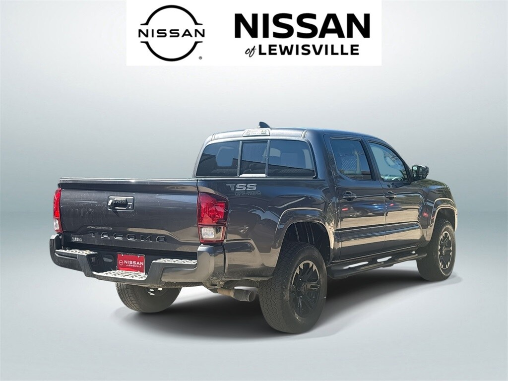 2022 Toyota Tacoma SR5 photo 3