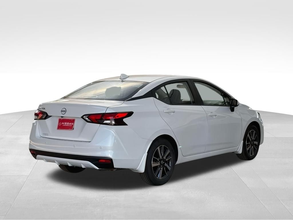 New 2025 Nissan Versa 1.6 SV Sedan