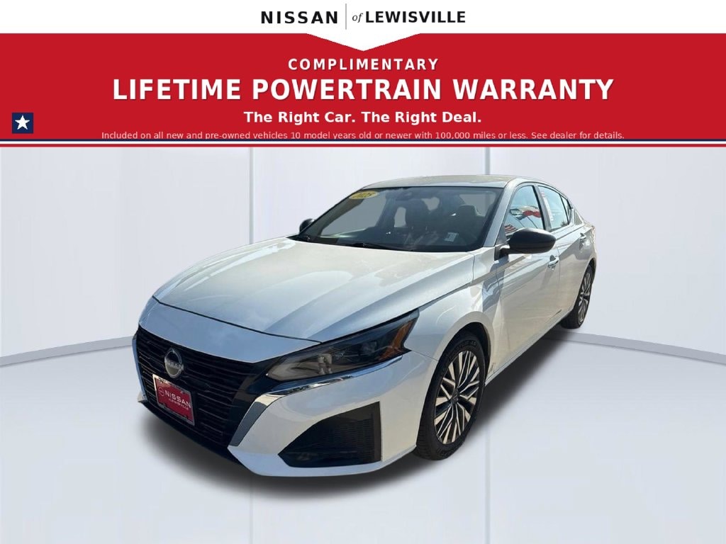 2025 Nissan Altima
