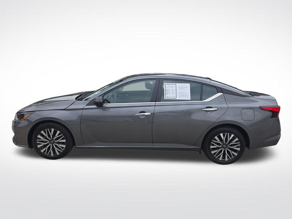 Certified 2025 Nissan Altima SV Sedan