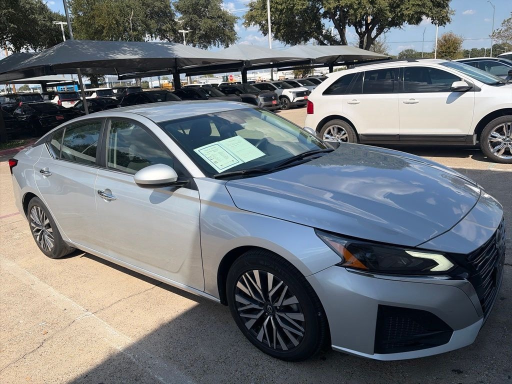 Certified 2023 Nissan Altima 2.5 SV Sedan