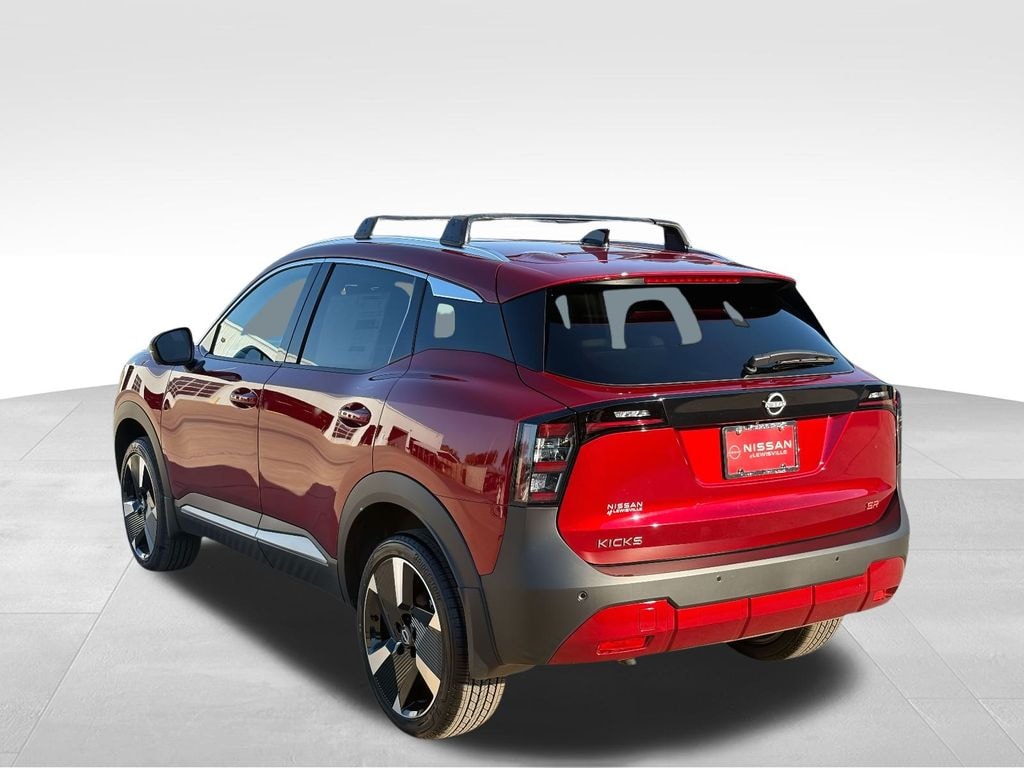 New 2026 Nissan Kicks SR SUV