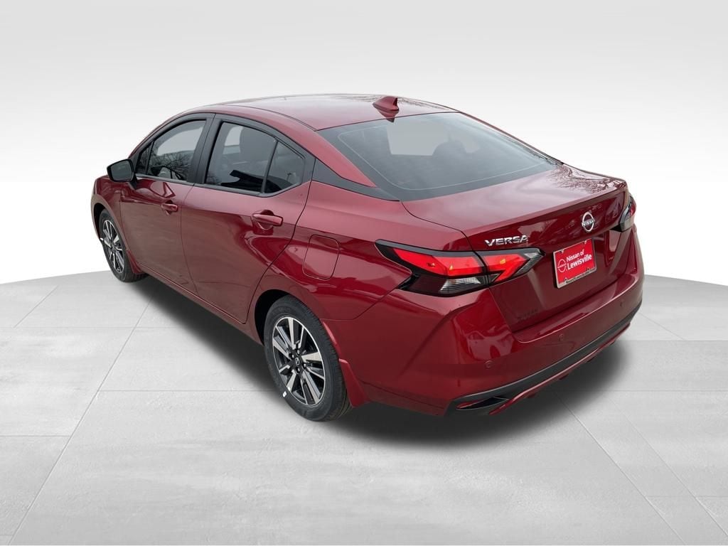 New 2025 Nissan Versa 1.6 SV Sedan