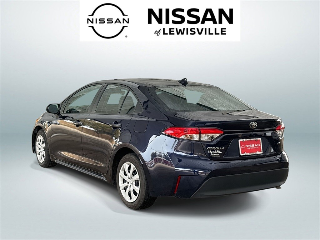 2024 Toyota Corolla LE photo 4