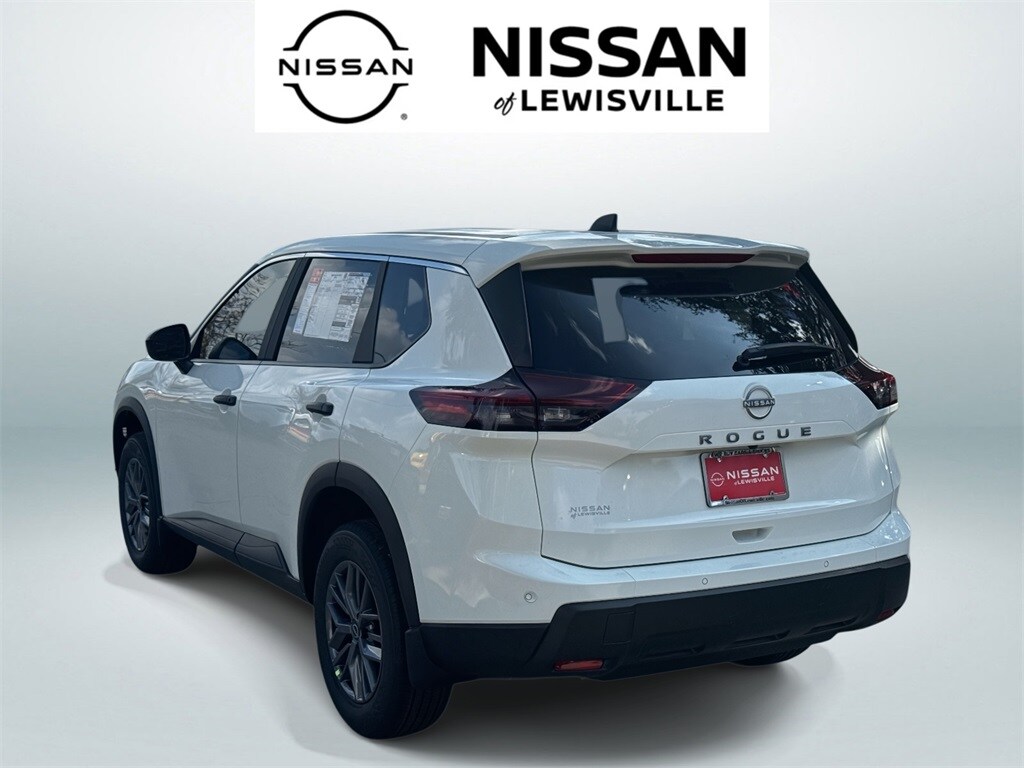 2026 Nissan Rogue S photo 4