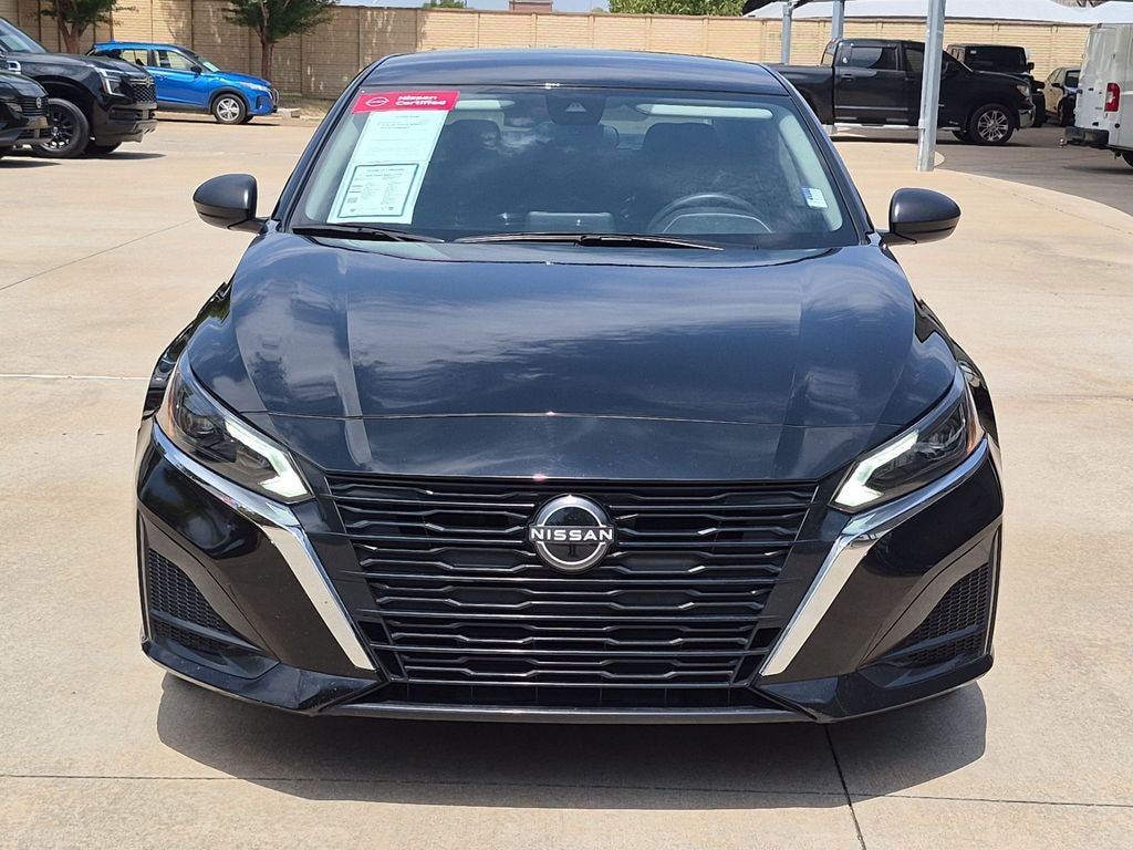 Certified 2025 Nissan Altima SV Sedan