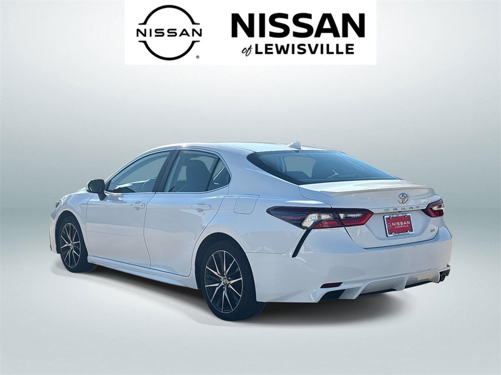 Used 2024 Toyota Camry SE Sedan