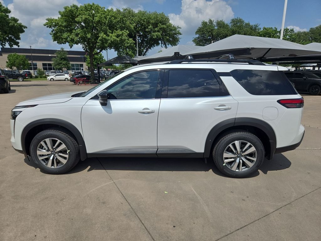 New 2026 Nissan Pathfinder SL SUV