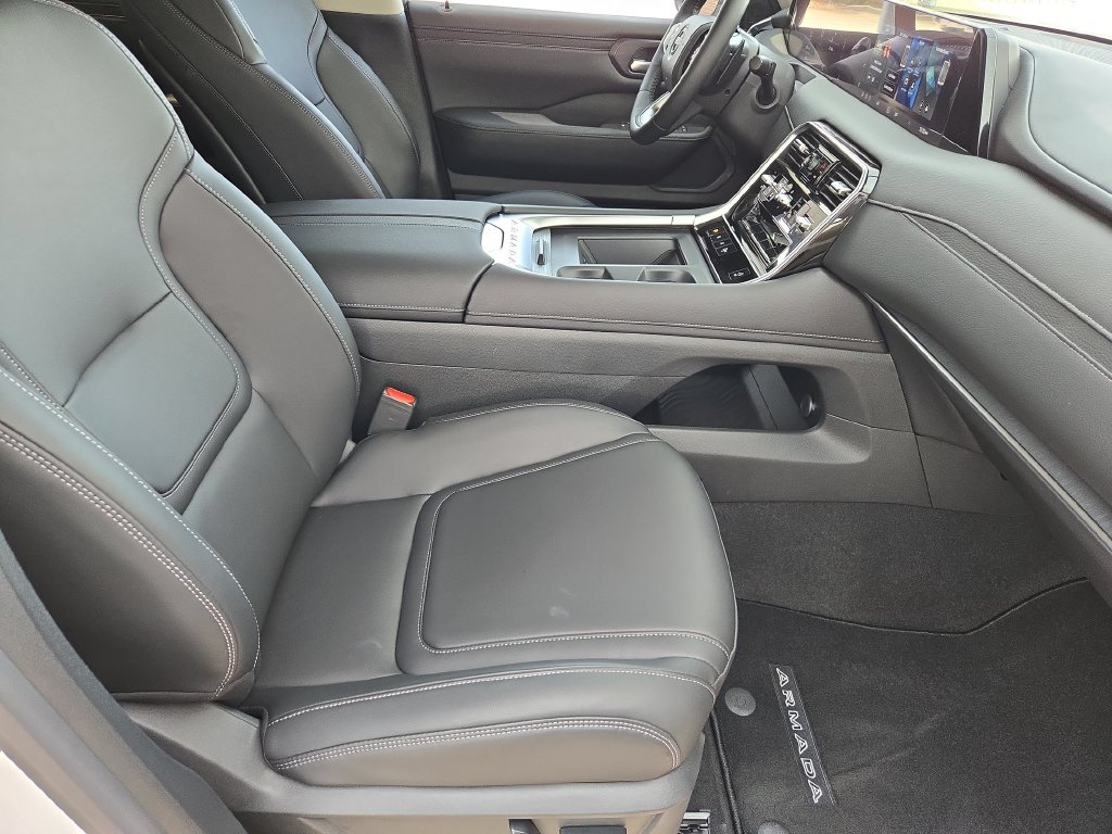 2026 Nissan Armada SV - Photo 37