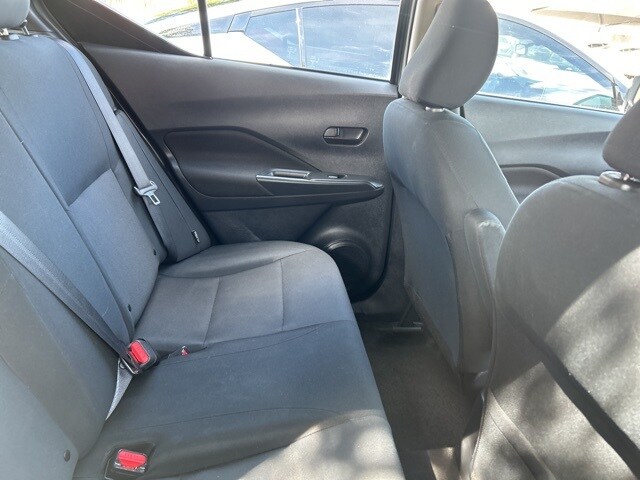 2023 Nissan Kicks S photo 4