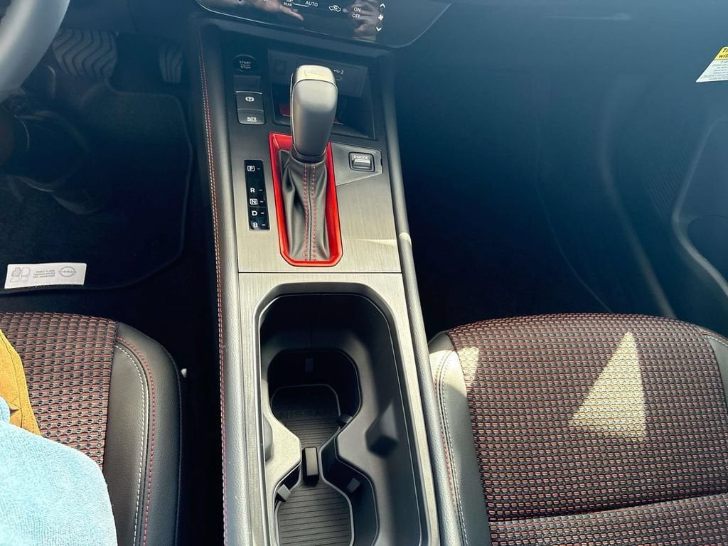 2026 Nissan KICKS SR - Photo 23