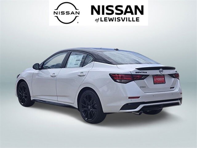 2025 Nissan Sentra SR photo 3