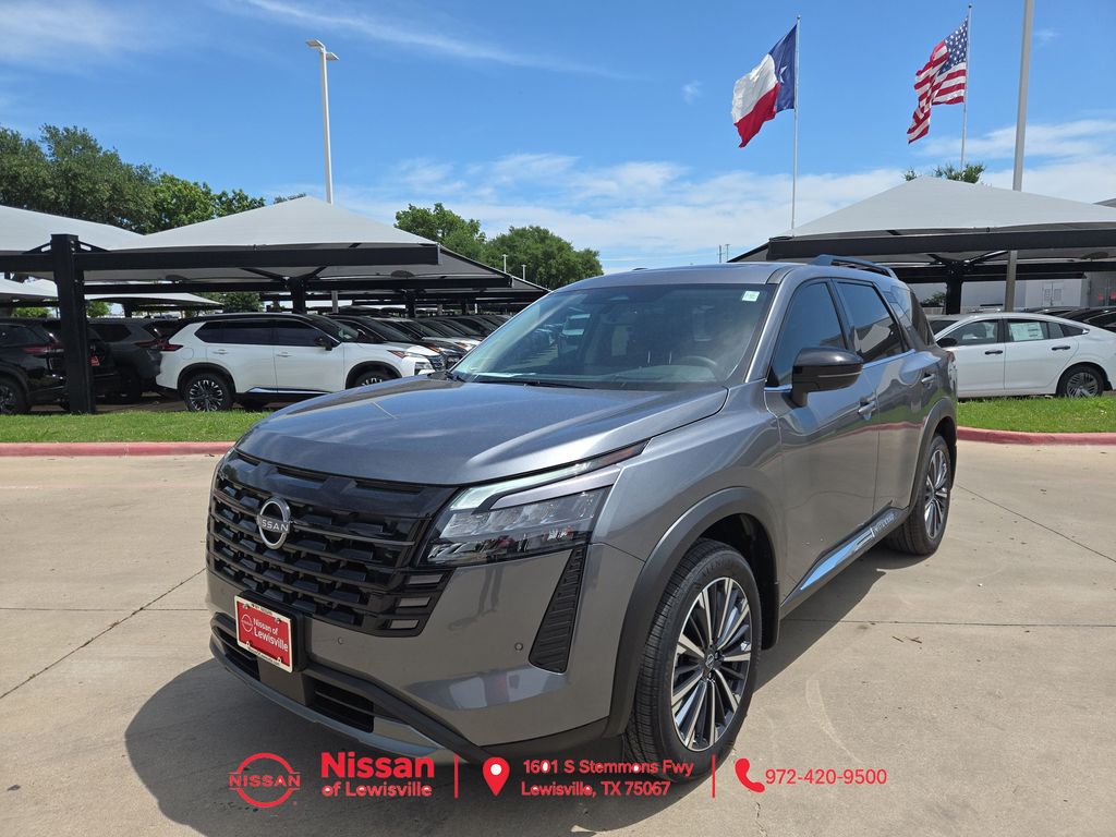 2026 Nissan Pathfinder Platinum 2WD's photo