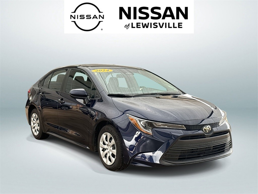 2024 Toyota Corolla LE photo 2
