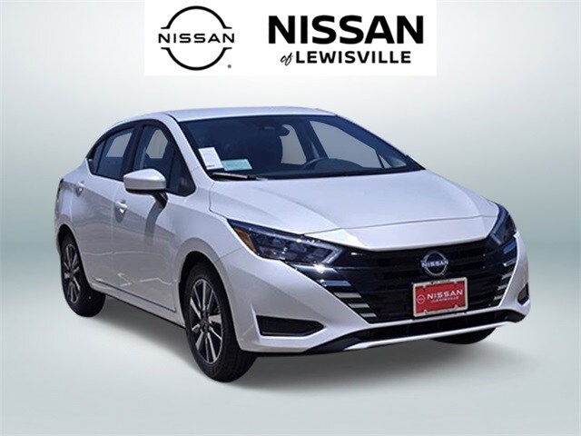 2025 Nissan Versa 1.6 SV photo 2