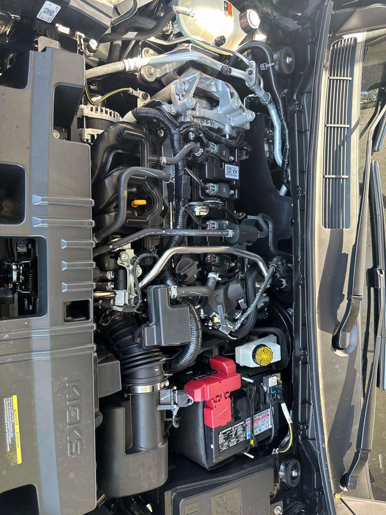 2026 Nissan KICKS SR - Photo 21