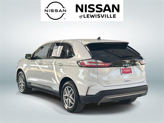 2024 Ford Edge SEL photo 4