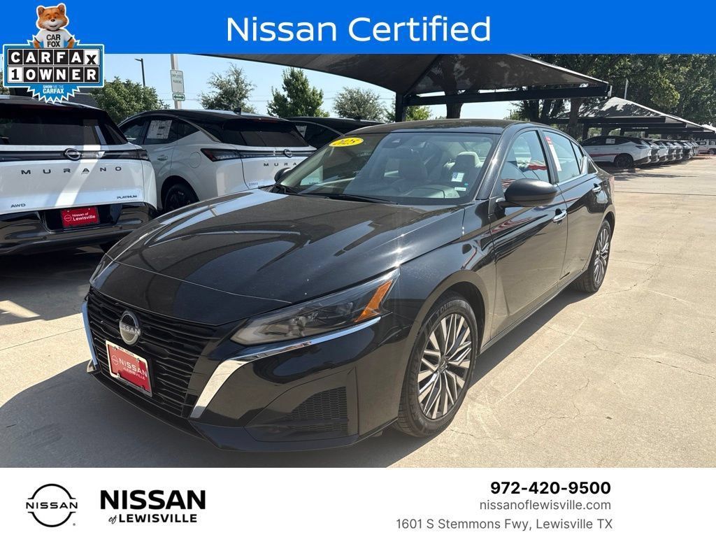 Certified Pre-Owned 2025 Nissan Altima SV